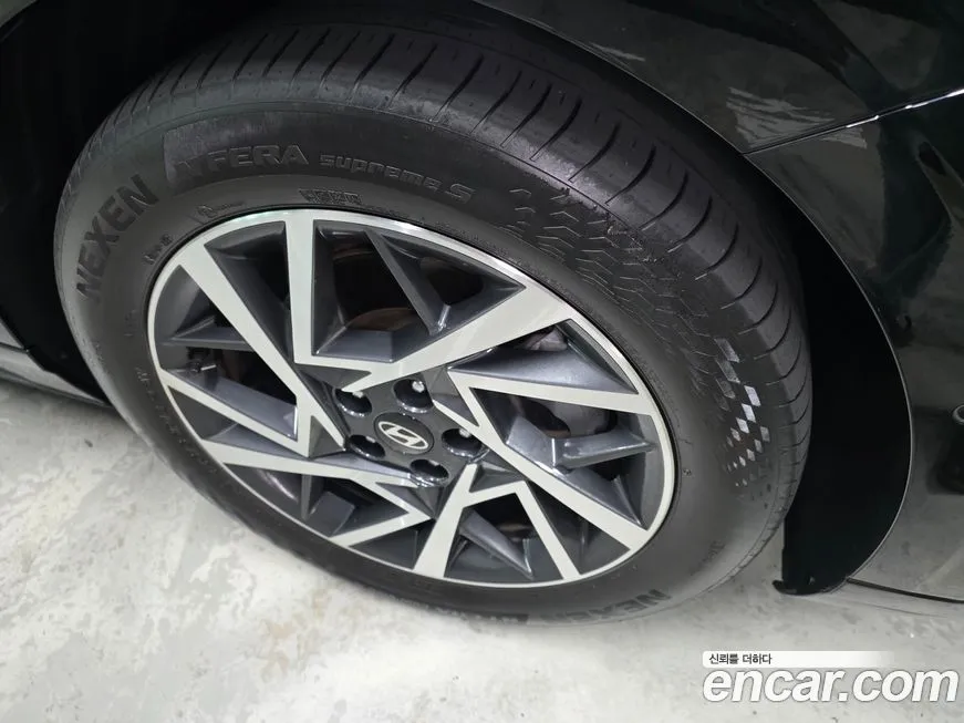 Hyundai Grandeur 2023 из KR, фото 4