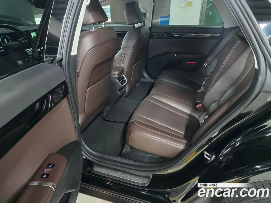 Hyundai Grandeur 2023 из KR, фото 6