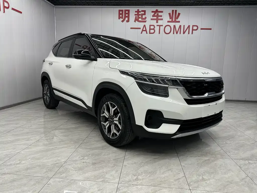 Kia KX3 2021 из CN, фото 2