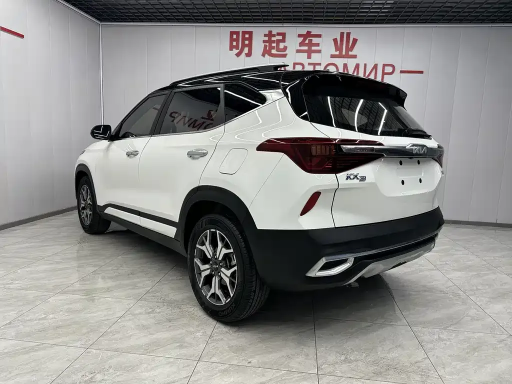 Kia KX3 2021 из CN, фото 7
