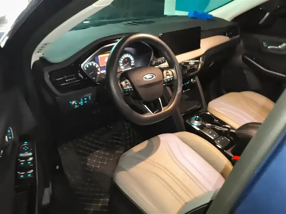 Ford Escape 2022 из CN, фото 9
