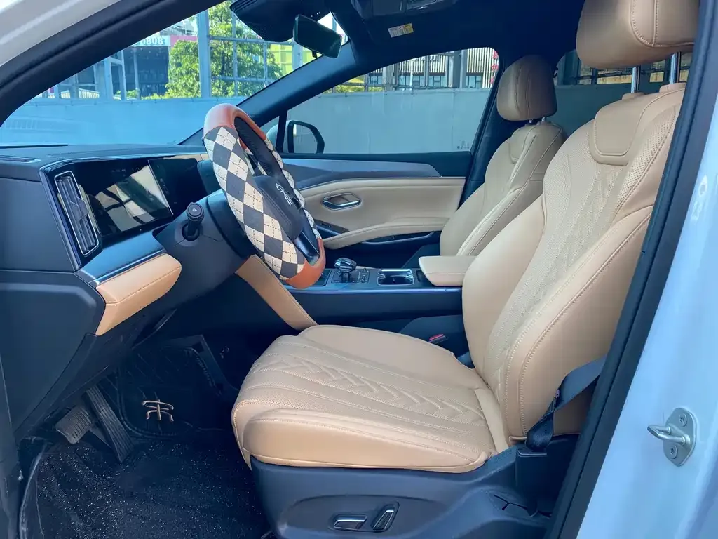 BYD L DM-i 2024 из CN, фото 7