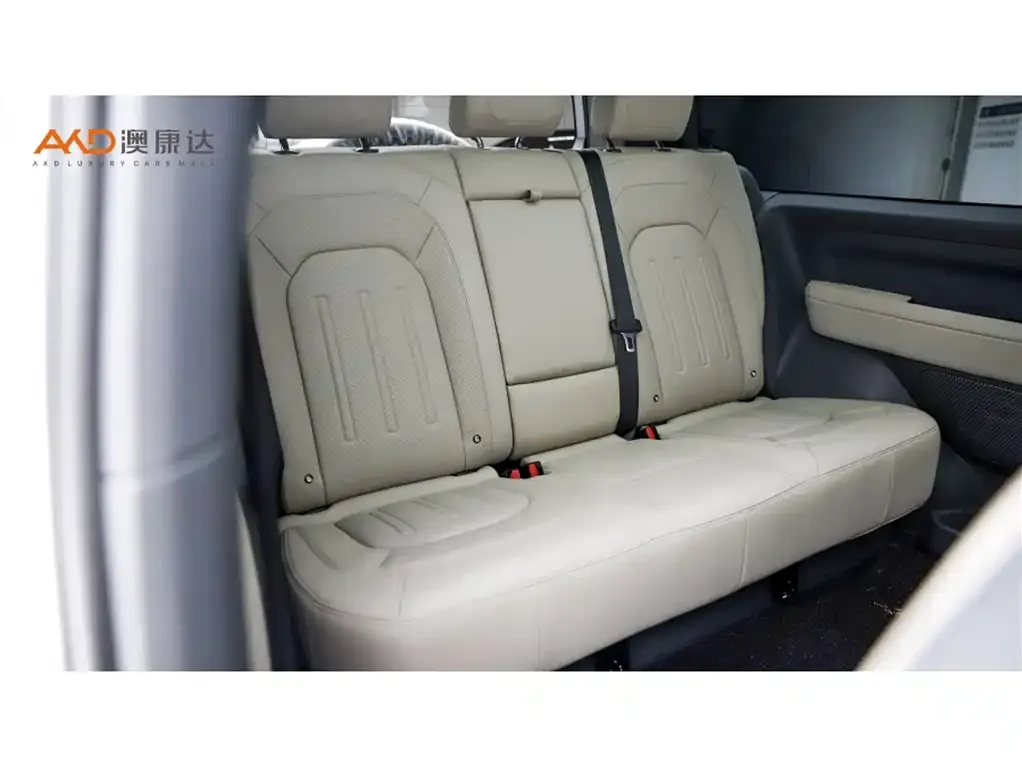 Land Rover Defender 2021 из CN, фото 8