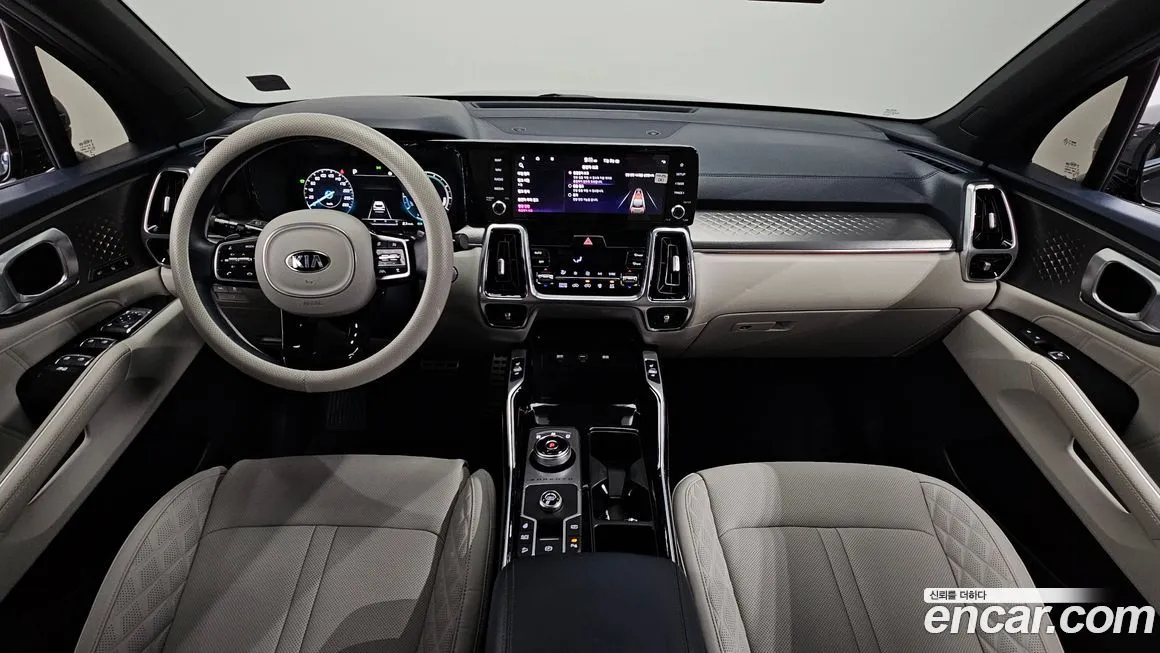 Kia Sorento — фото 7