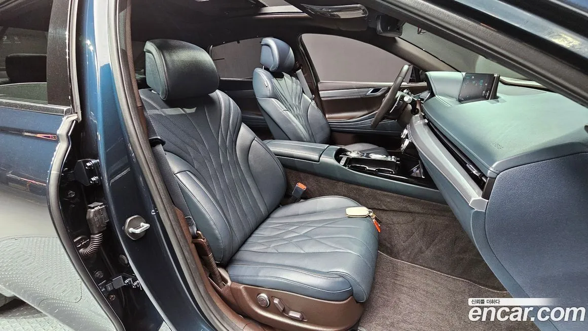 Genesis G80 — фото 10