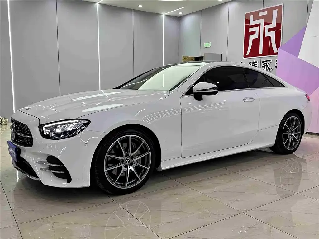 Mercedes-Benz E-Class (Import) — фото 1