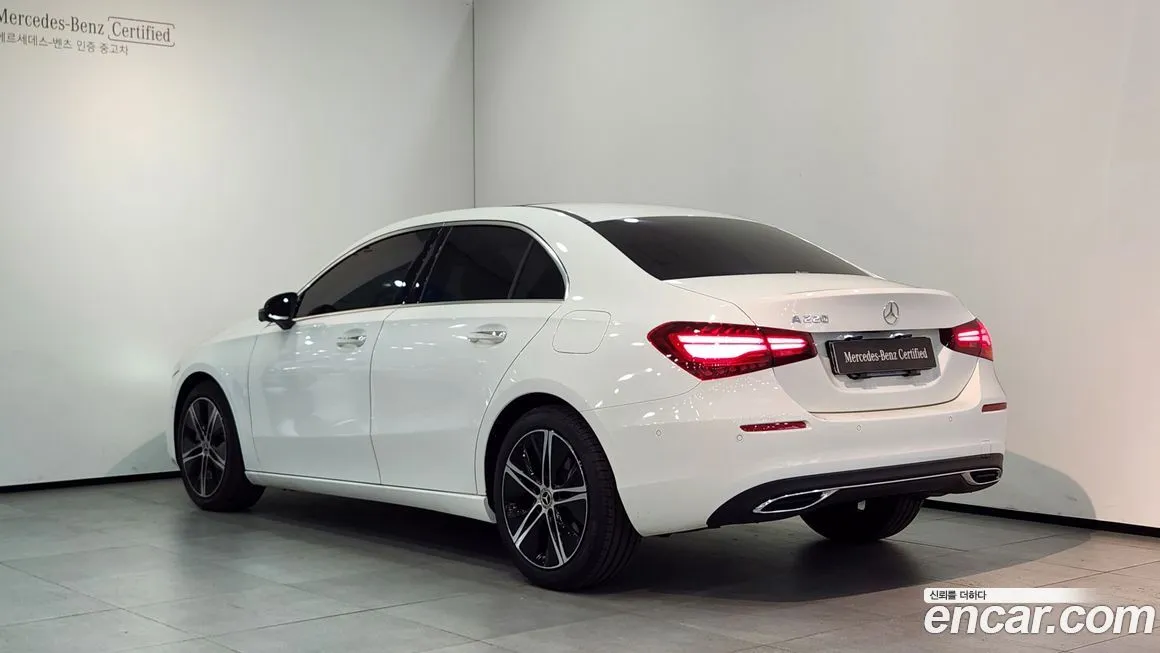 Mercedes-Benz A-Class — фото 2