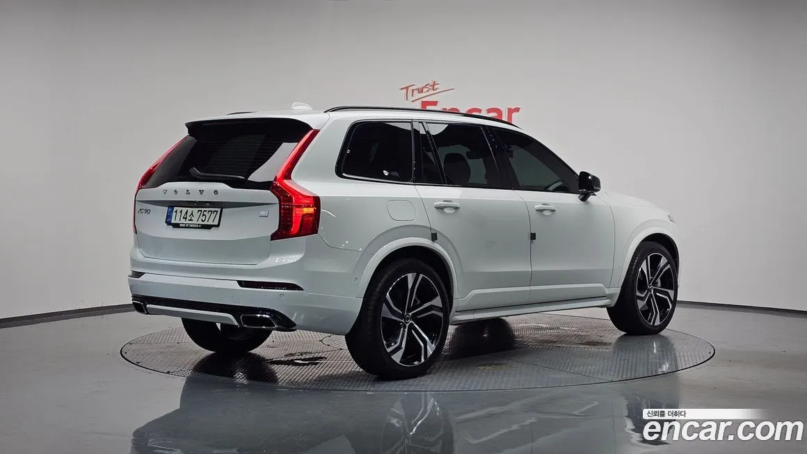 Volvo XC90 2021 из KR, фото 2