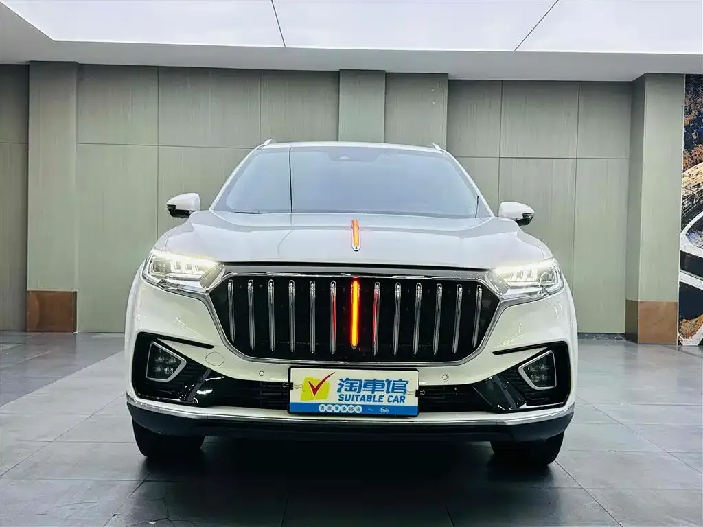 Hongqi HS5 — фото 2