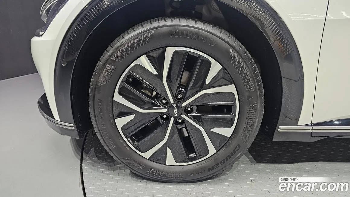 [object Object] EV6 2023 из KR, фото 5