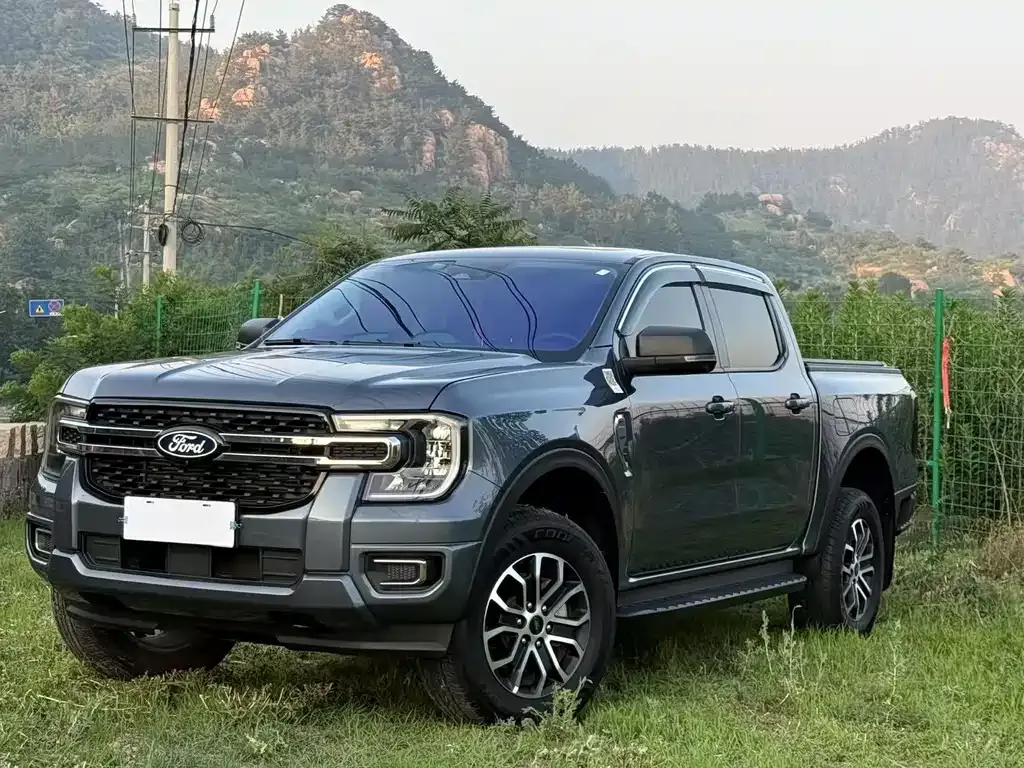 Ford Ranger — фото 1