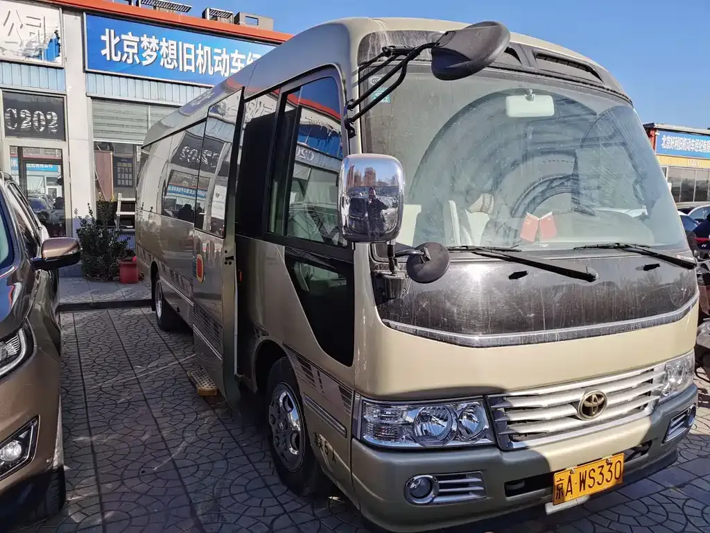 Toyota Coaster 2021 из CN, фото 2