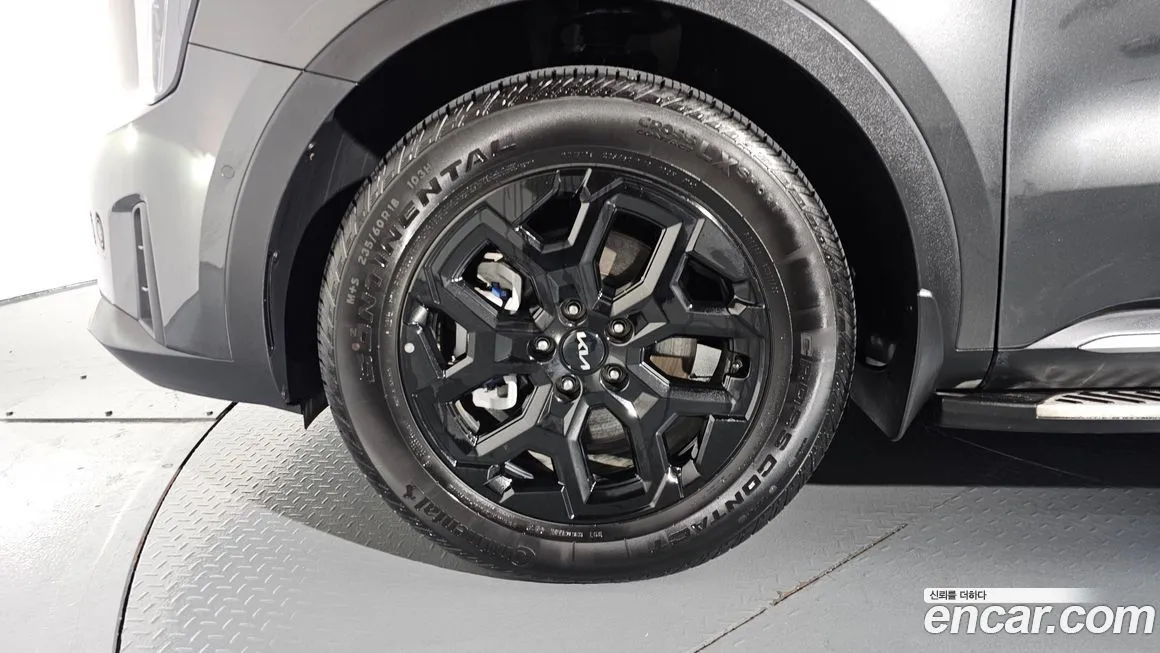 Kia Sorento — фото 5