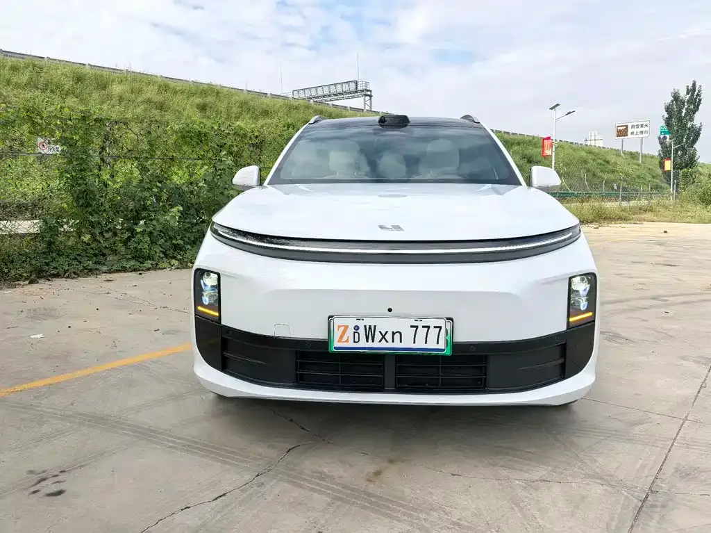 Li Auto L6 2024 из CN, фото 2