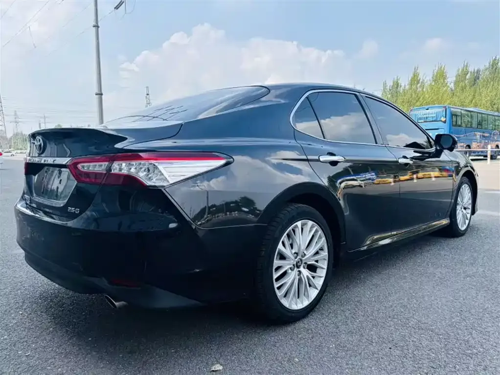 Toyota Camry 2021 из CN, фото 6