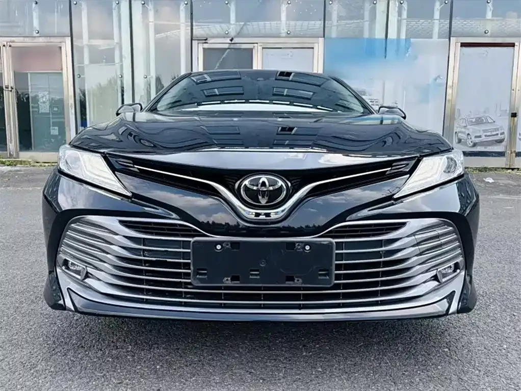 Toyota Camry 2021 из CN, фото 7