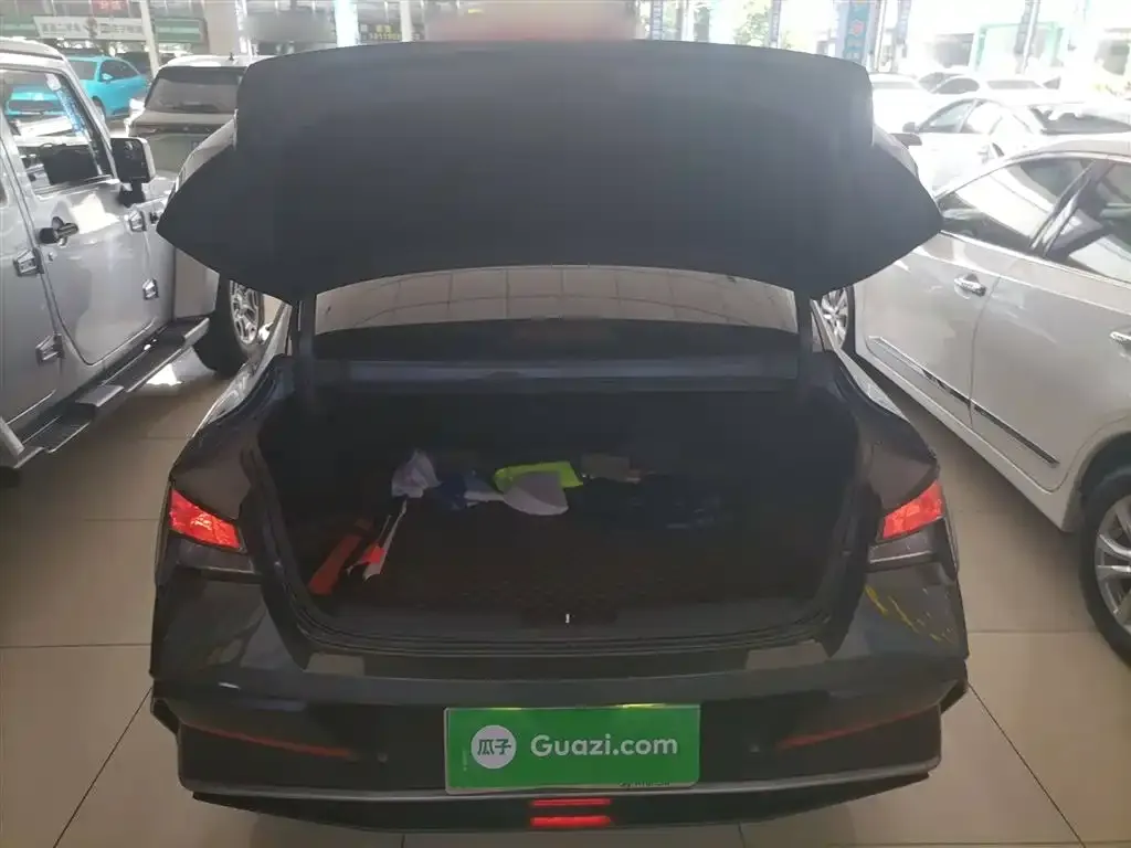 Hyundai Elantra 2024 из CN, фото 9