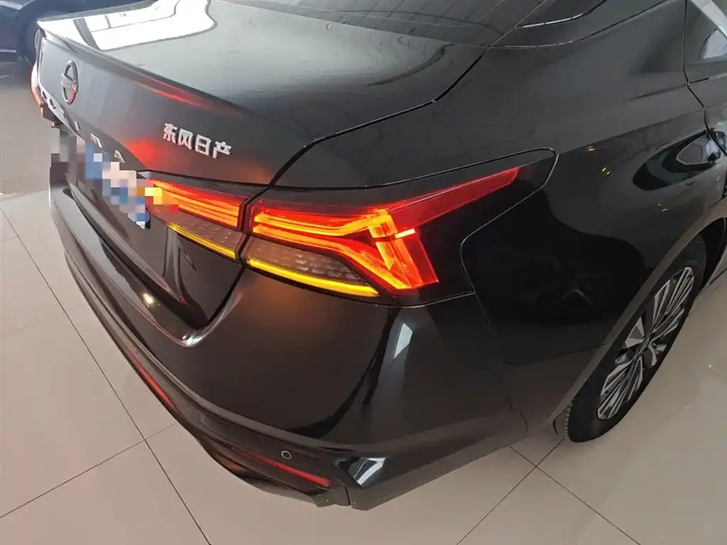 Nissan Teana 2023 из CN, фото 8