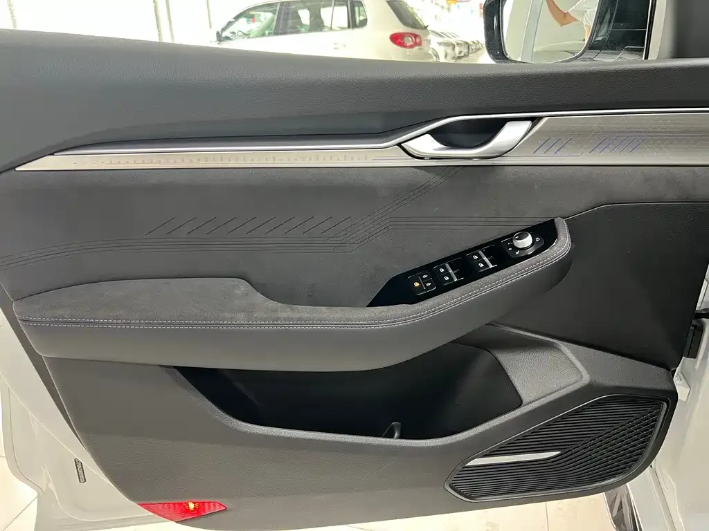 Geely Xingrui 2025 из CN, фото 6