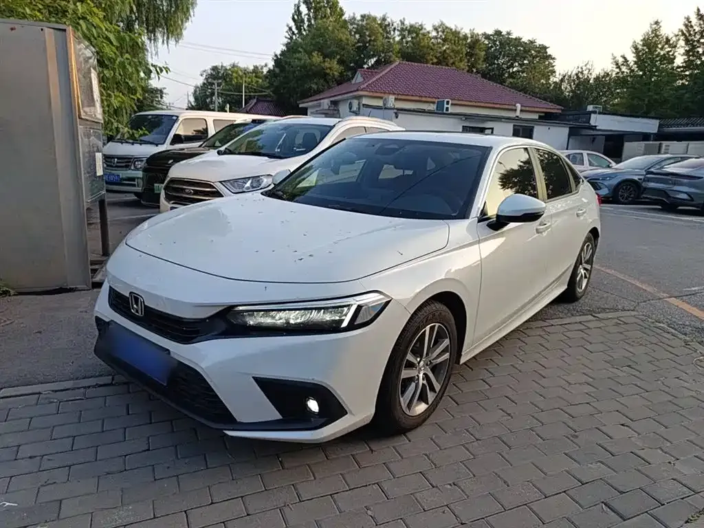 Honda Civic 2024 из CN, фото 2