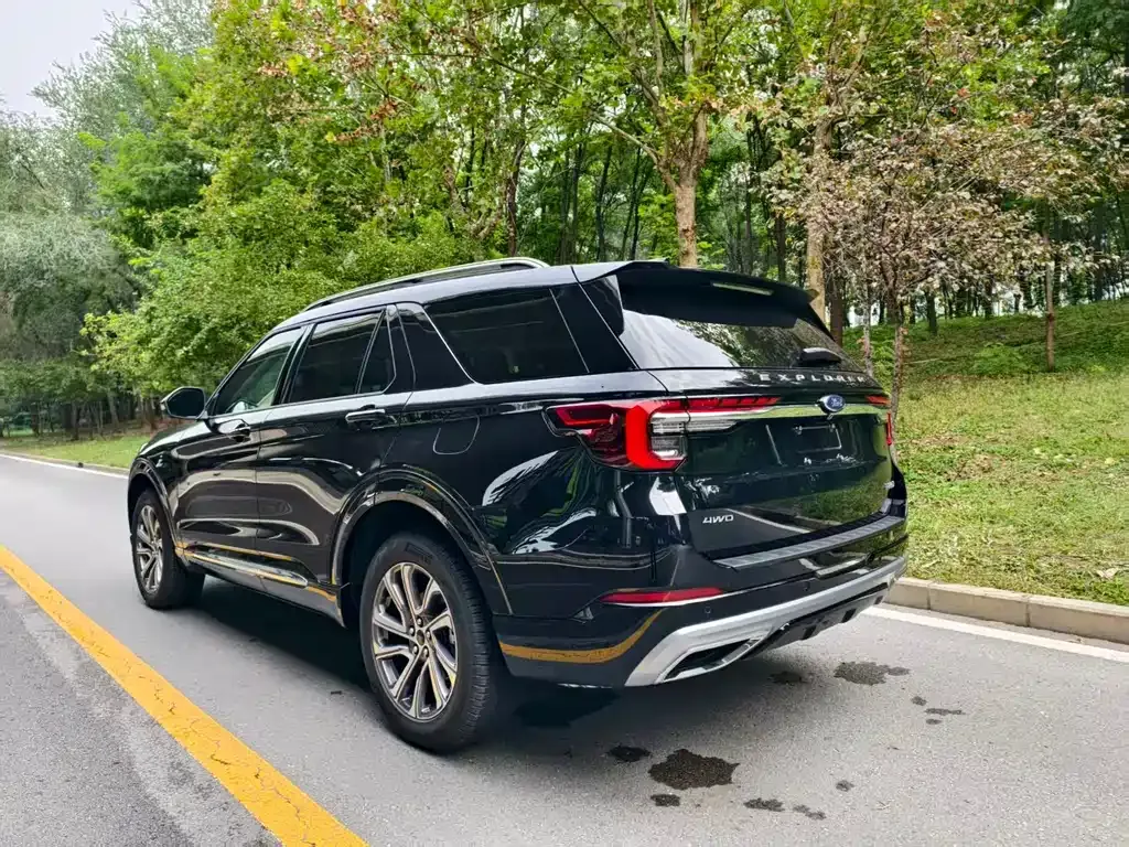 Ford Explorer 2025 из CN, фото 6