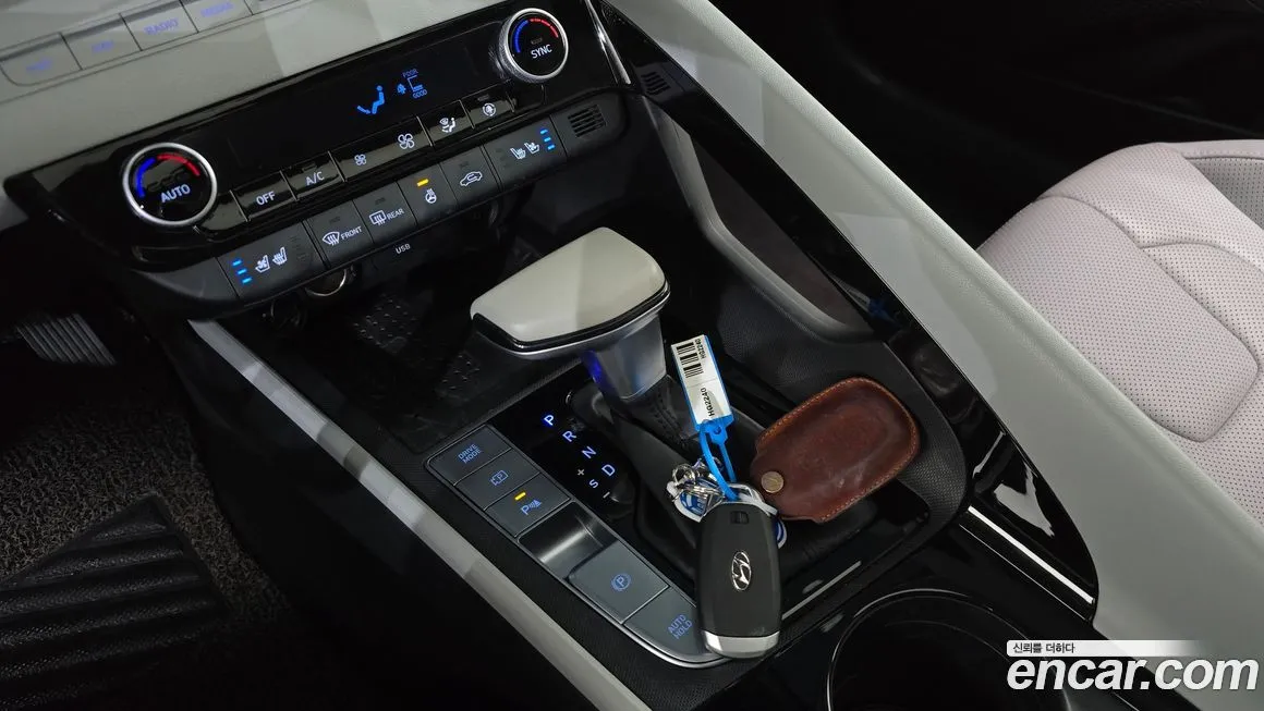 Hyundai AVANTE — фото 9
