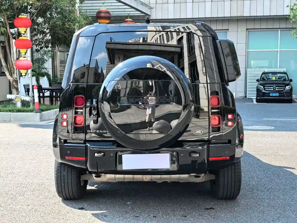 Land Rover Defender — фото 5