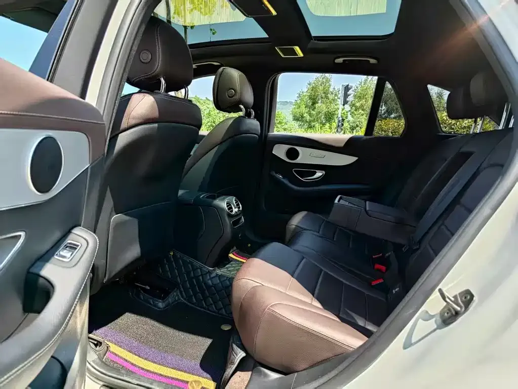Mercedes-Benz GLC 2021 из CN, фото 9