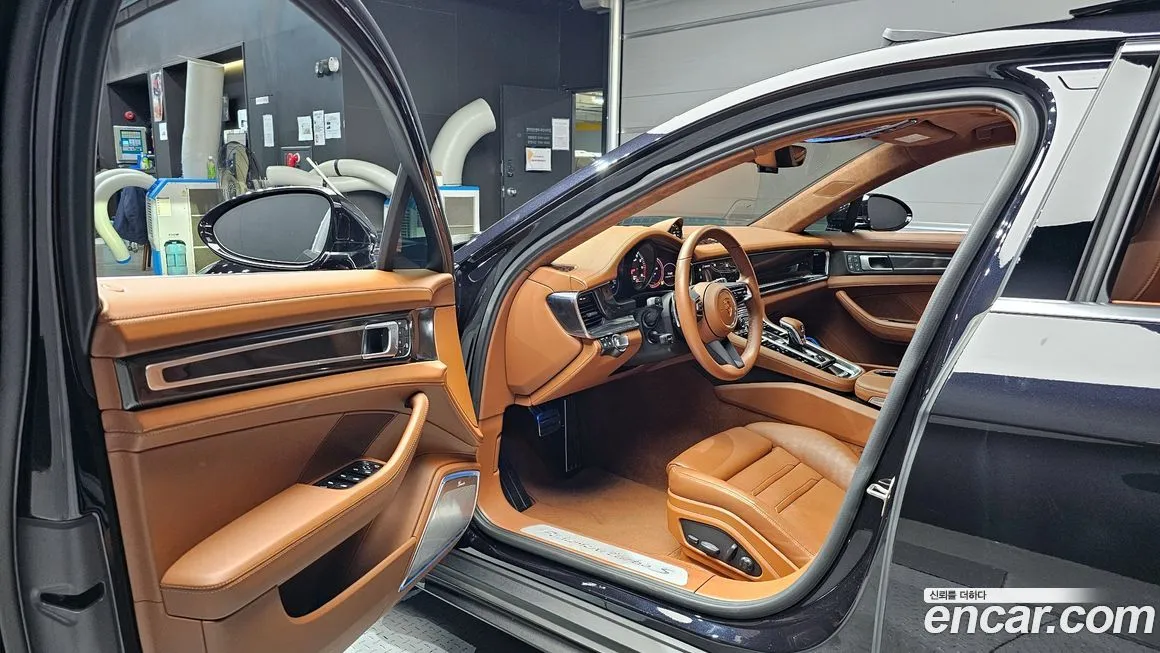 Porsche Panamera 2022 из KR, фото 10