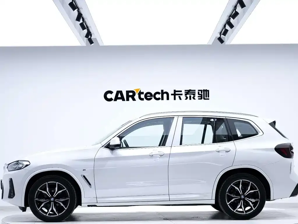 BMW X3 2023 из CN, фото 2
