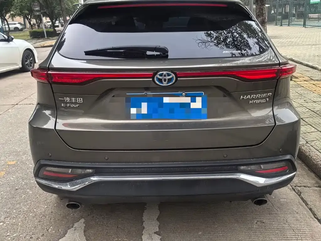 Toyota Harrier — фото 5