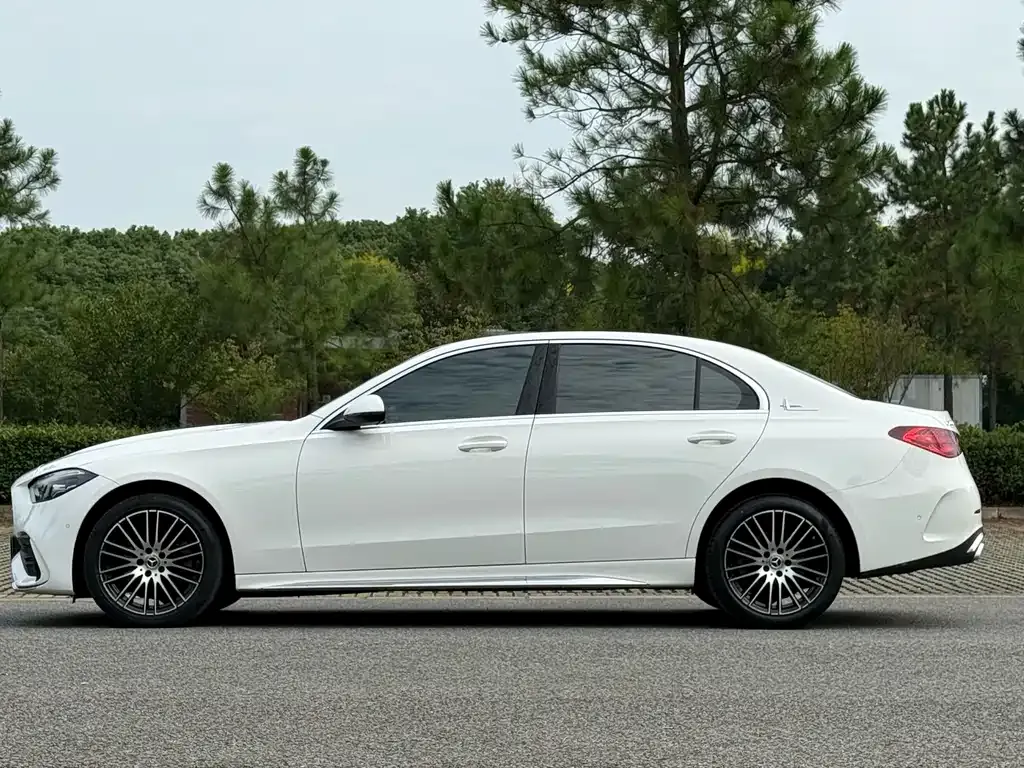 Mercedes-Benz C-Class 2023 из CN, фото 4