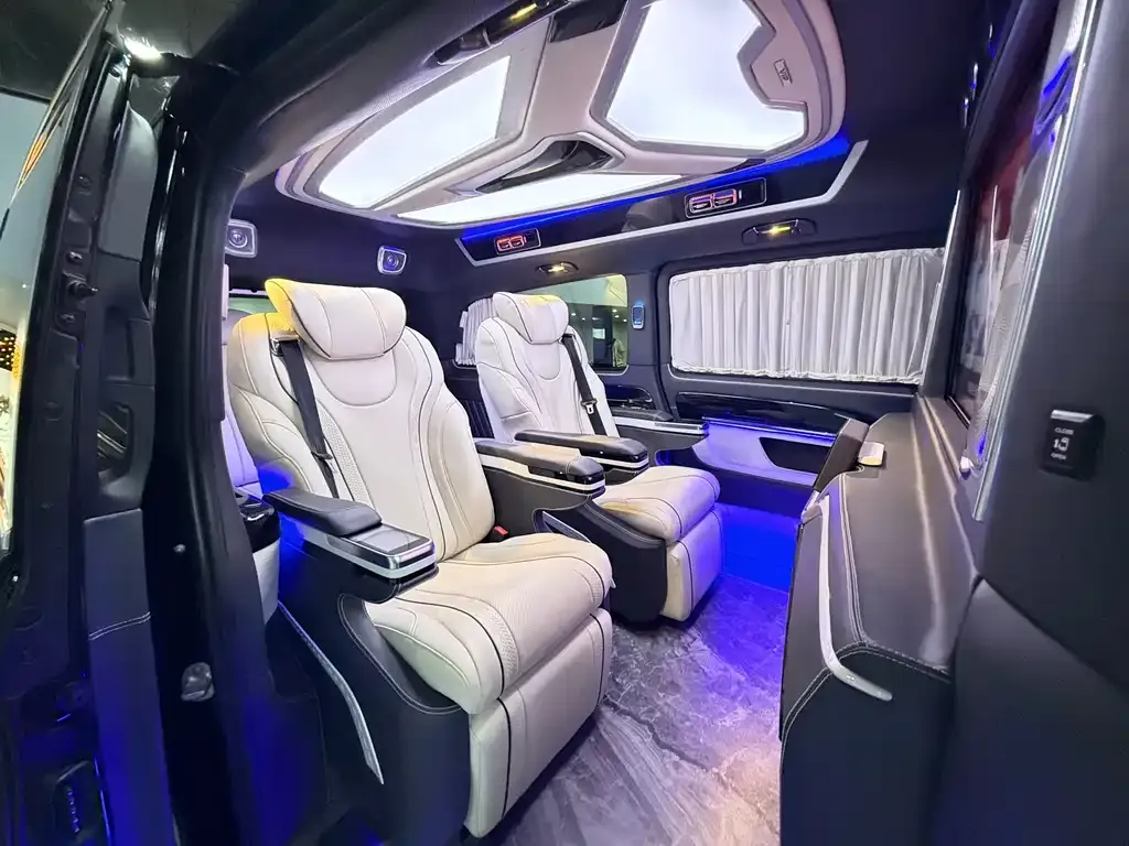Mercedes-Benz Vito 2025 из CN, фото 6