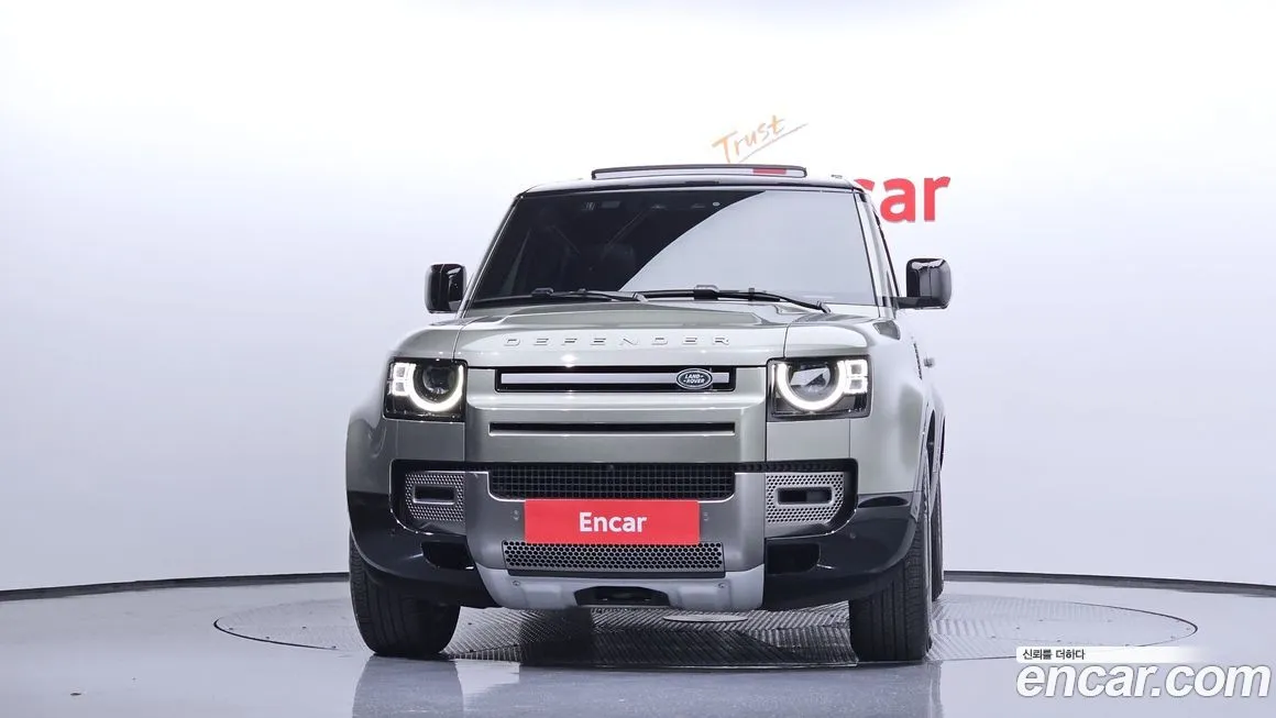 Land Rover Defender 2024 из KR, фото 3
