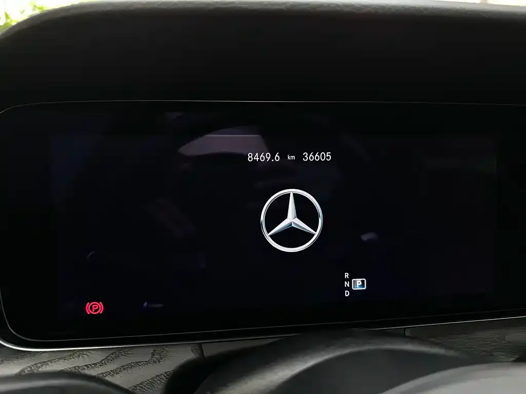 [object Object] E-Class (Import) 2023 из CN, фото 5