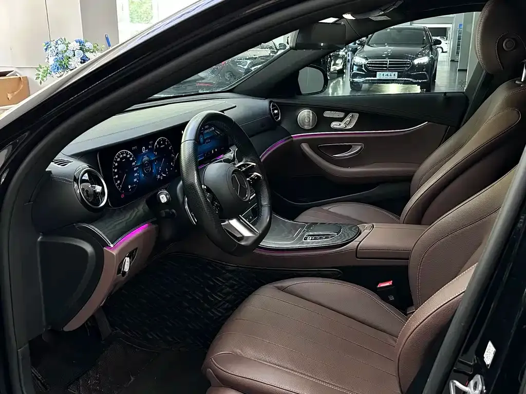 [object Object] E-Class (Import) 2023 из CN, фото 7