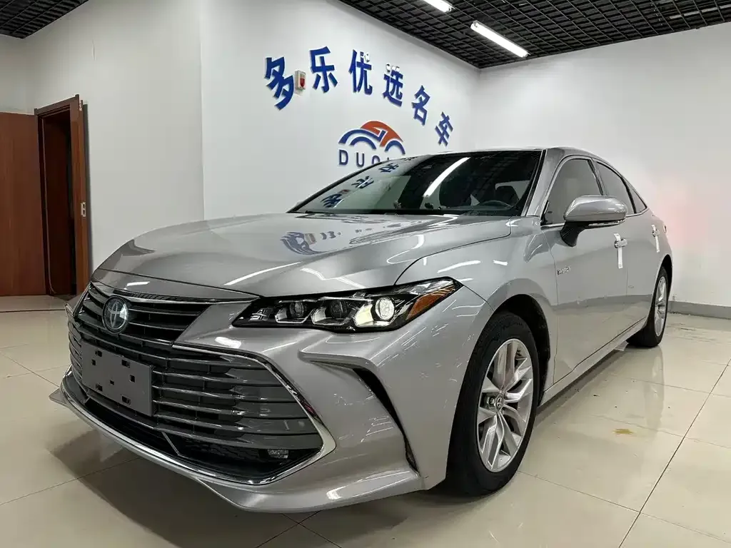 Toyota Avalon 2021 из CN, фото 1