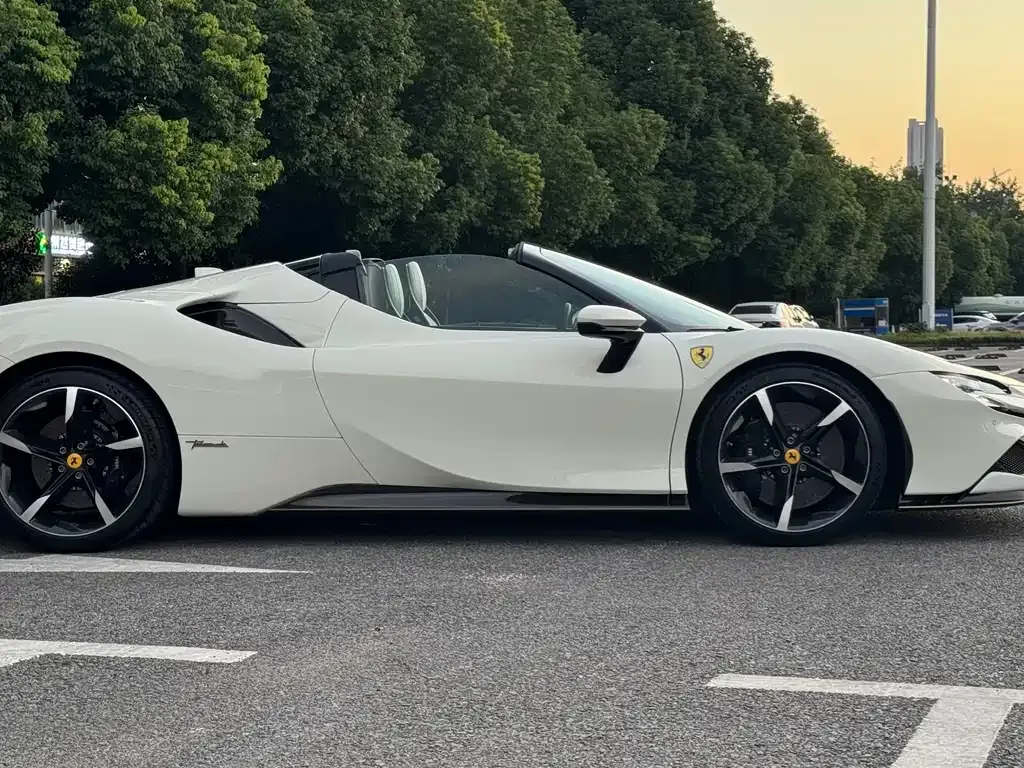 Ferrari SF90 2023 из CN, фото 9