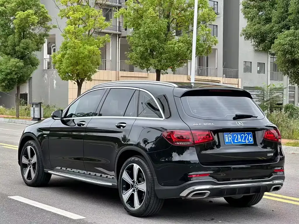 Mercedes-Benz GLC — фото 4