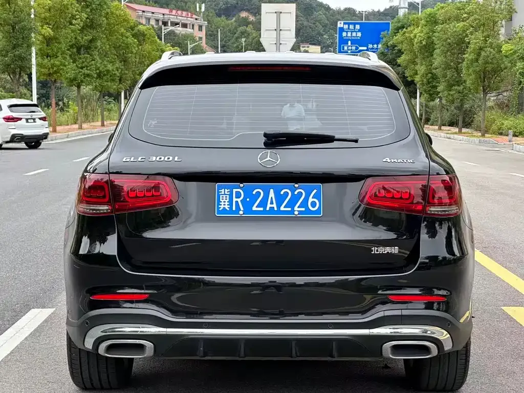 Mercedes-Benz GLC — фото 5