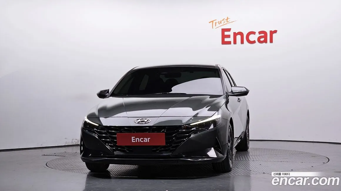 Hyundai AVANTE — фото 3