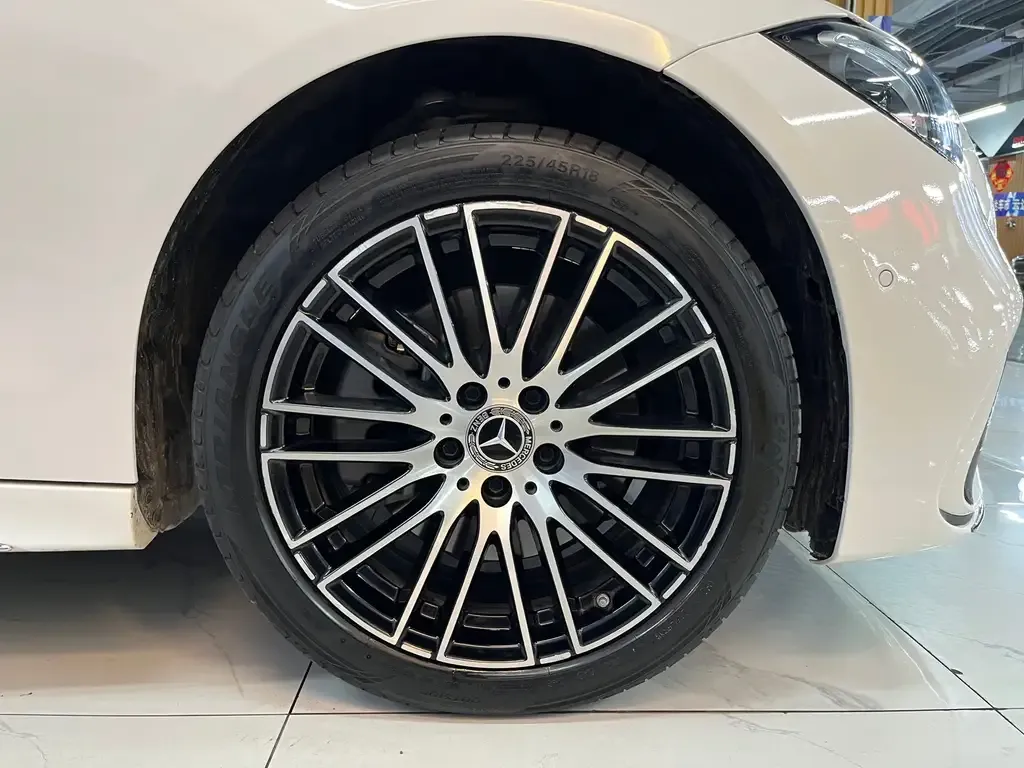 Mercedes-Benz C-Class 2023 из CN, фото 7