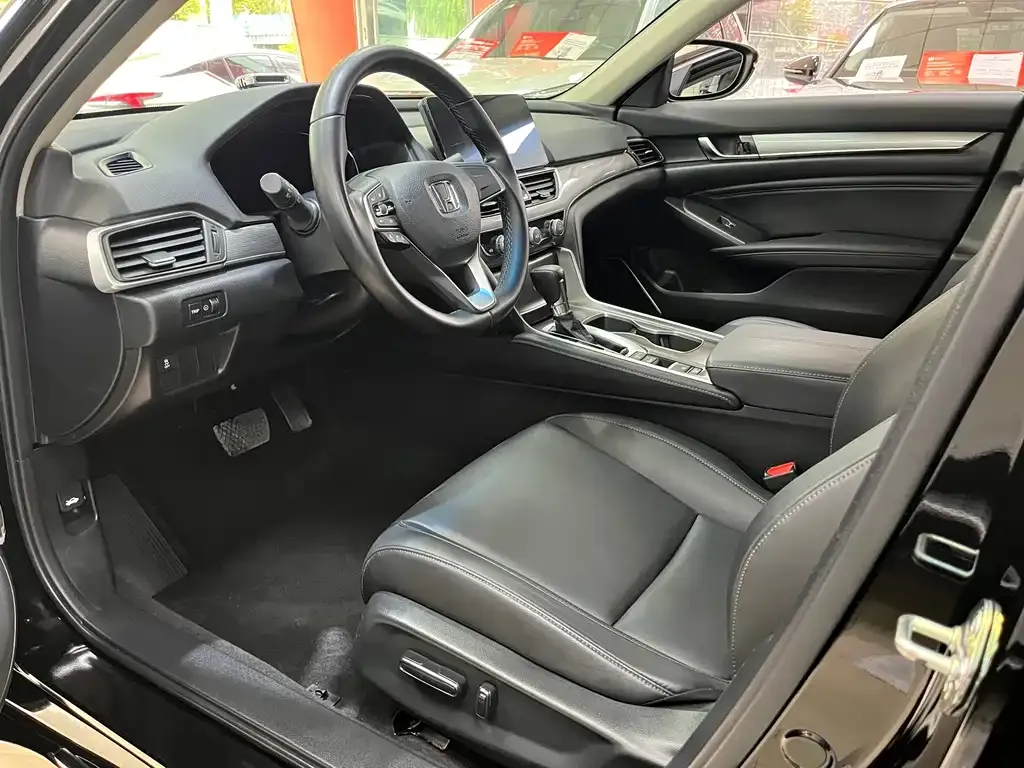 [object Object] Accord 2022 из CN, фото 8