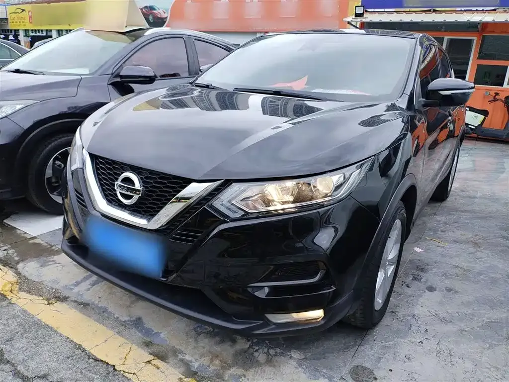 Nissan Qashqai 2022 из CN, фото 2