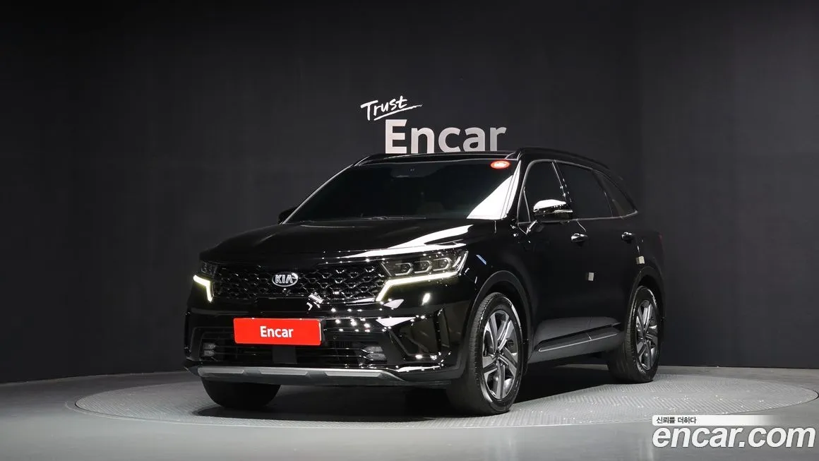 Kia Sorento — фото 1
