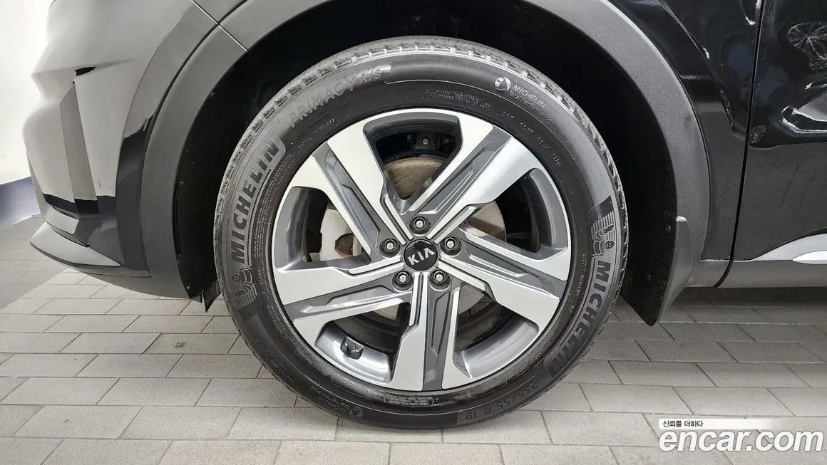 Kia Sorento — фото 5