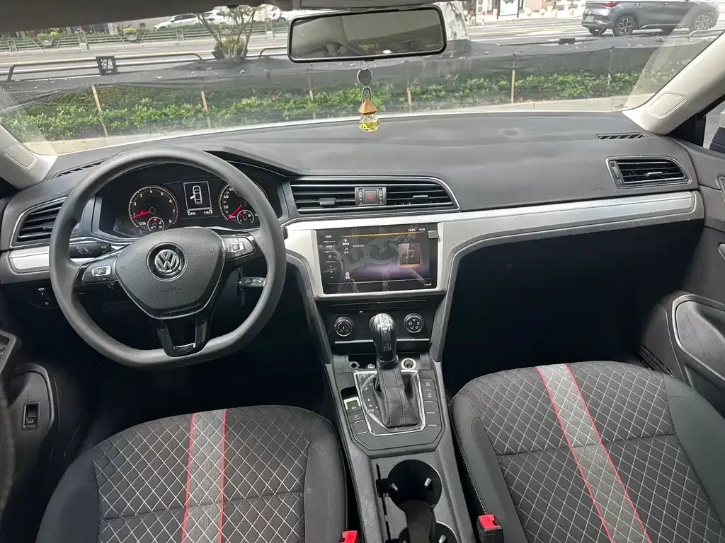 Volkswagen Lamando 2022 из CN, фото 9