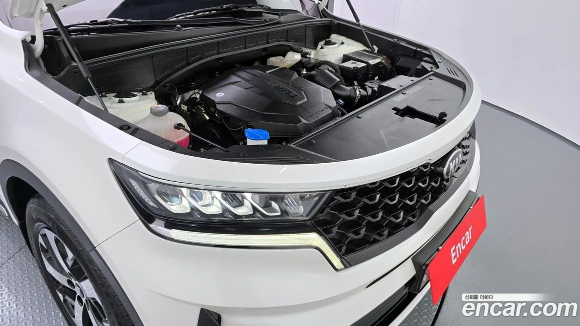 Kia Sorento — фото 6