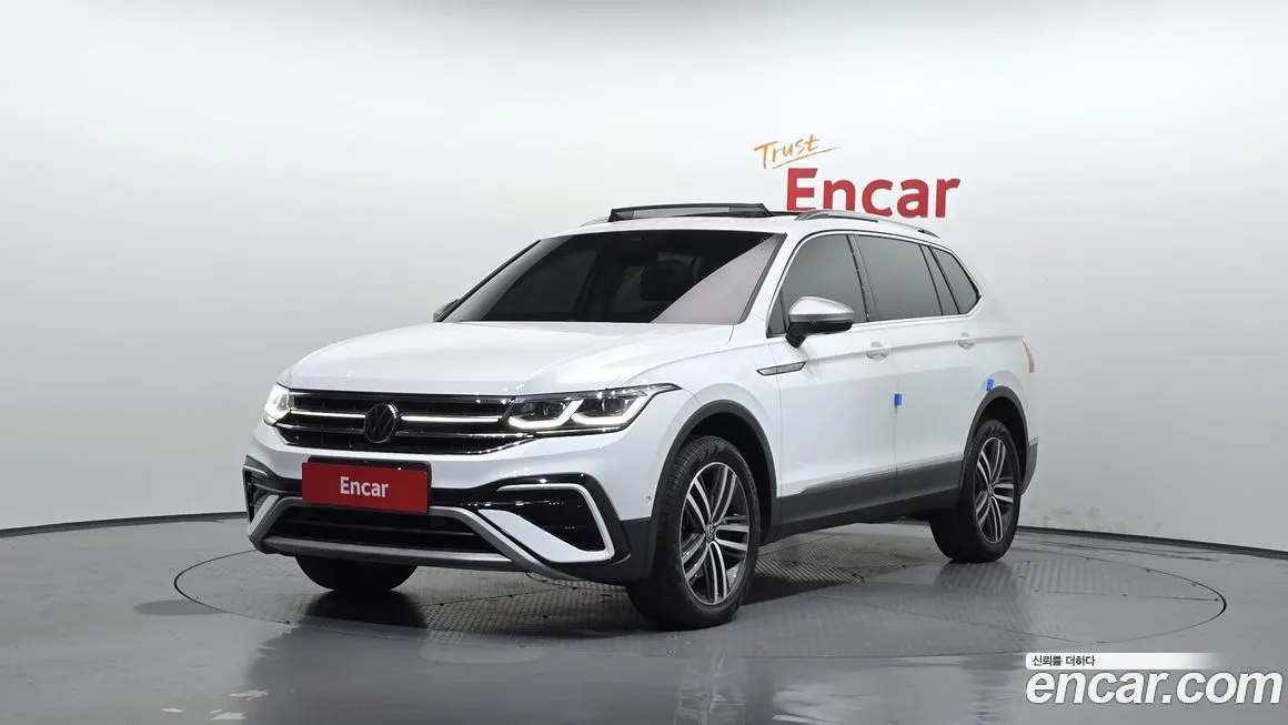 Volkswagen Tiguan 2023 из KR, фото 1