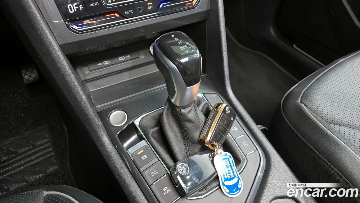 Volkswagen Tiguan 2023 из KR, фото 9
